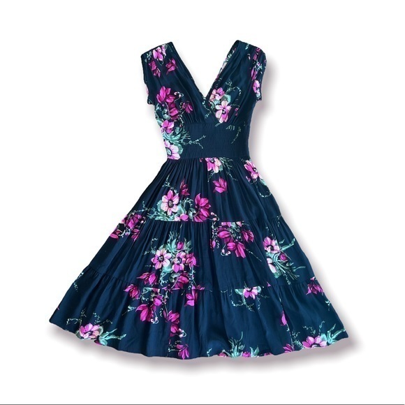 Trashy Dress Diva Bonita in Magenta Floral, rayon crepe de chine - Picture 1 of 7